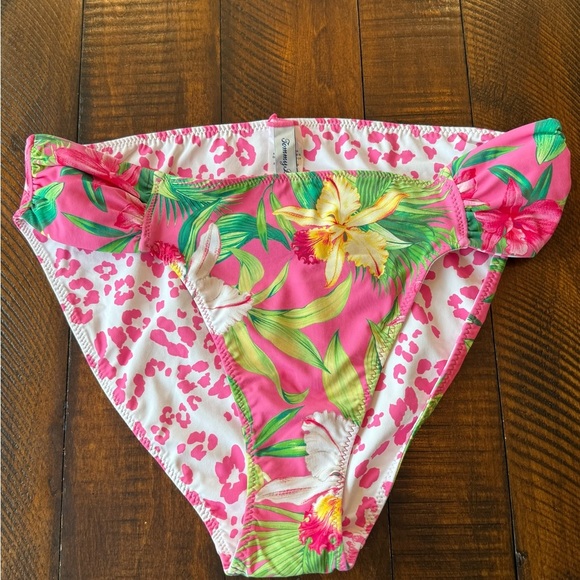 Tommy Bahamas Reversible Bikini, MRSP $80 - Picture 6 of 12